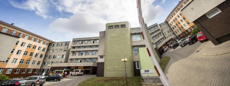 Odvolání zákazu návštěv na všech odděleních Chrudimské nemocnice